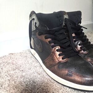 Jordan 1 Retro Hi Patina